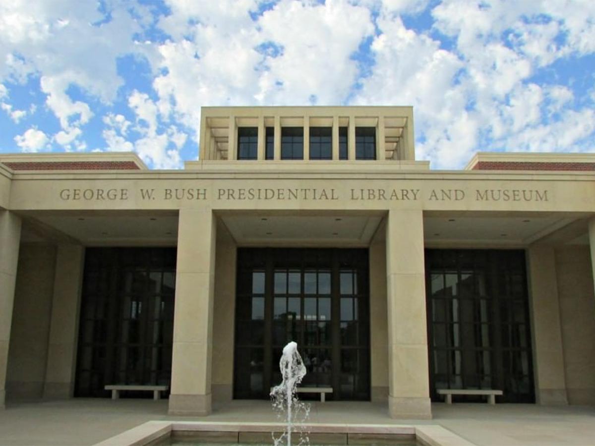 the exterior of the george w bush presidential library