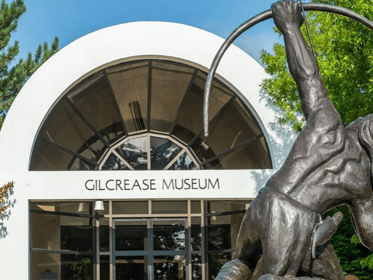 the exterior entrance of the gilcrease museum in tulsa