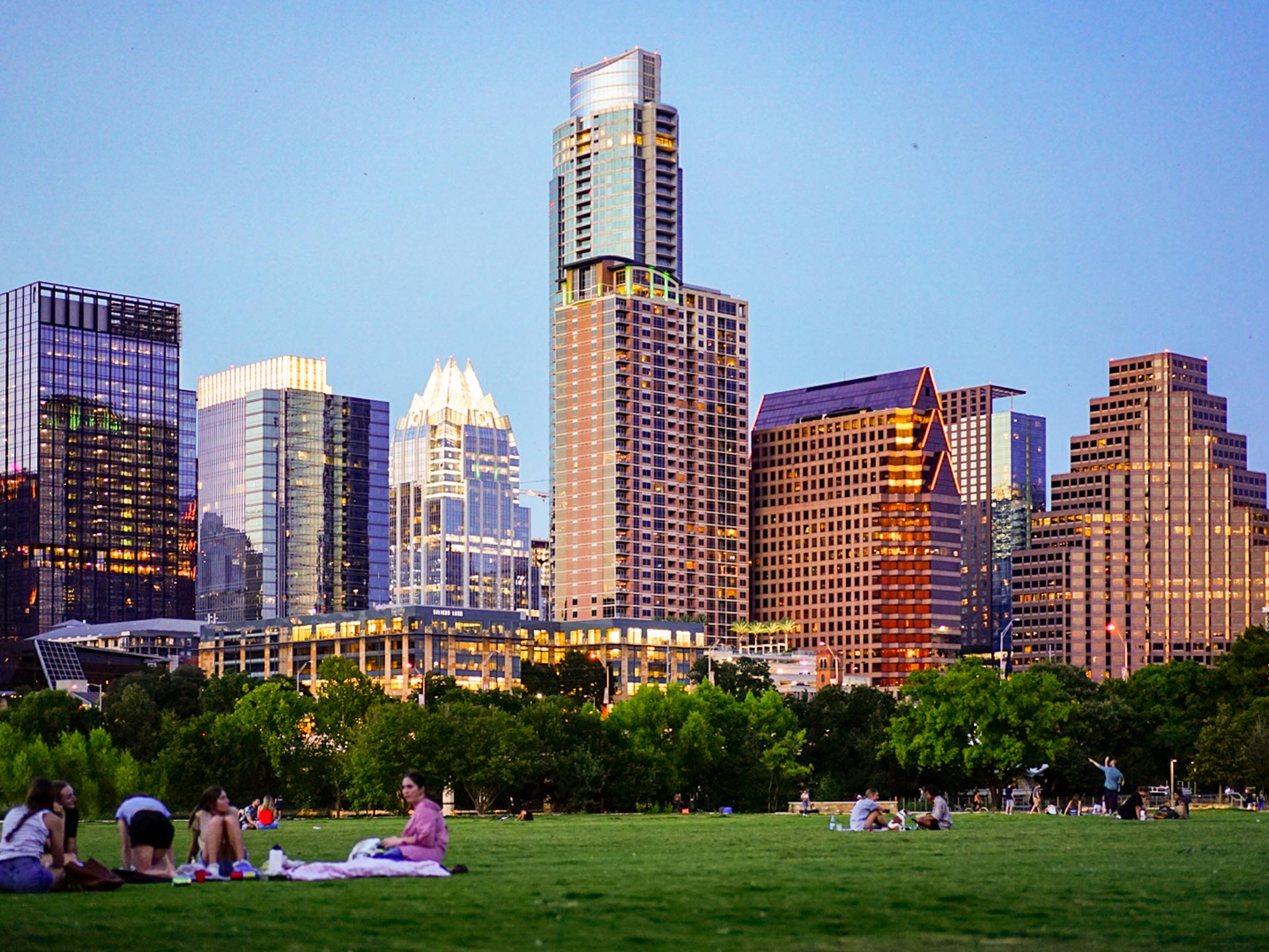 From Nightlife to Nature Excursions: 15 Best Things to Do in Austin