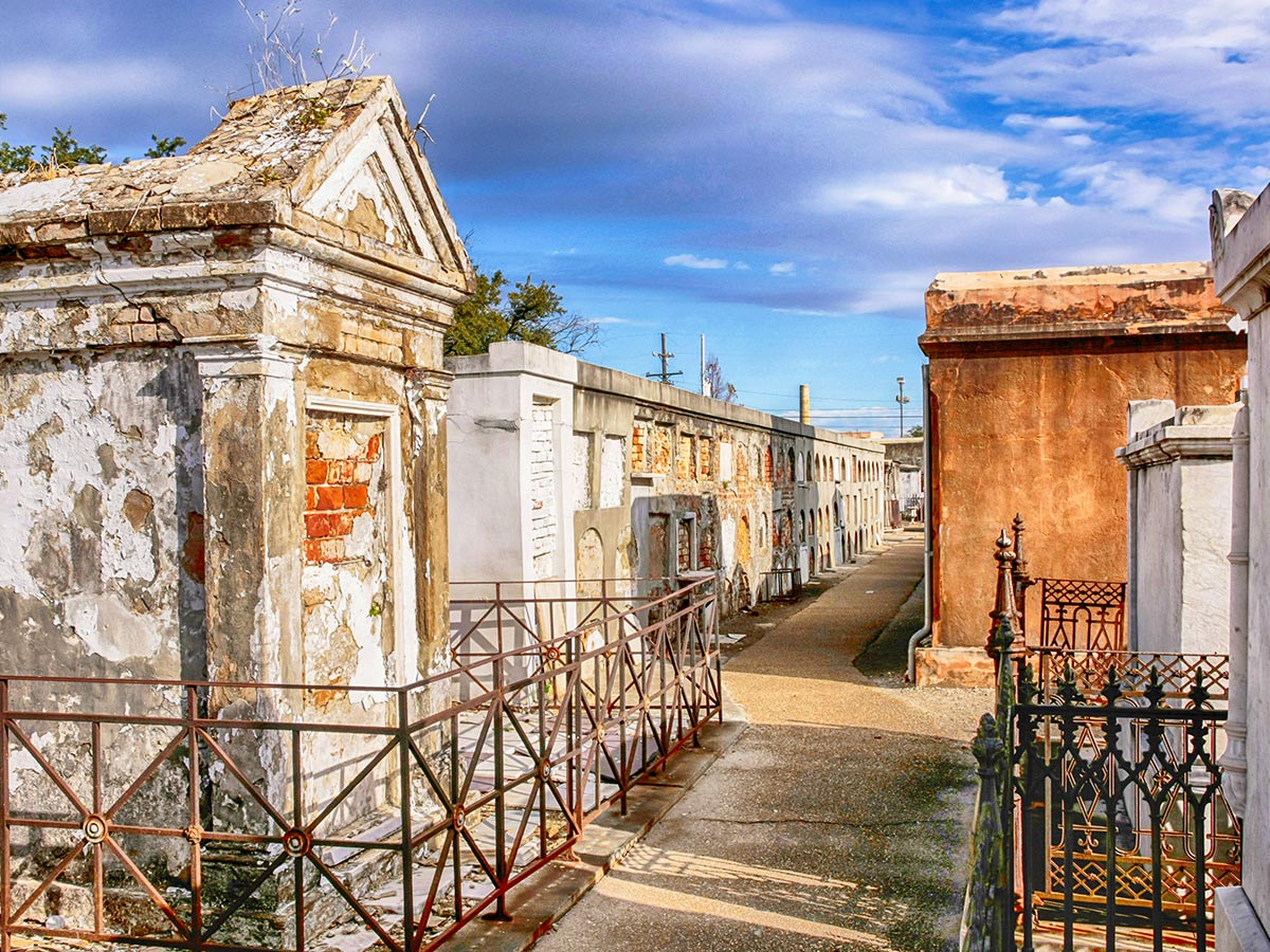 stone mausoleums in saint louis cemetery in new orleans