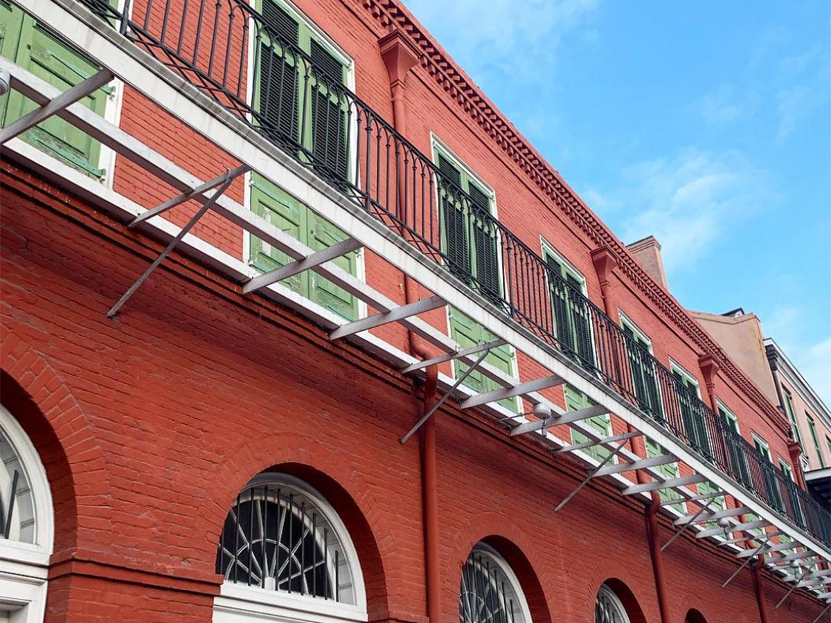 the exterior and balcony of the williams research center in new orleans