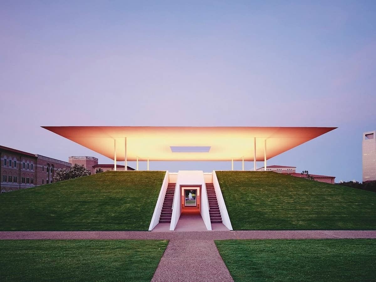 a view of the turrell twilight epiphany skyspace installation