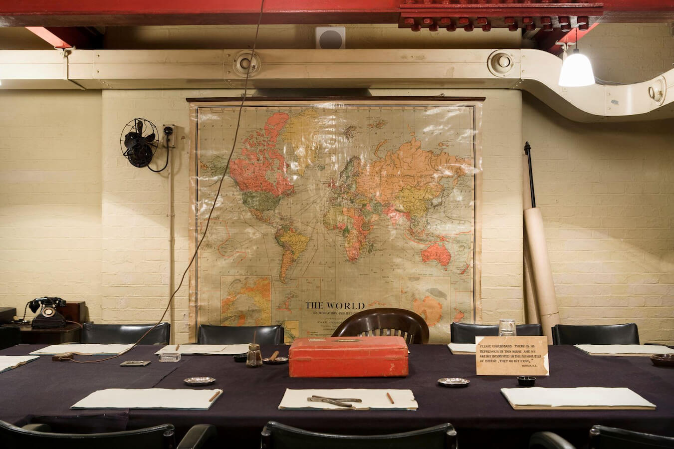 a war room used by winston churchill during WWII set up for visitors to view