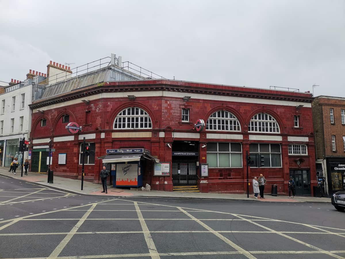 the exterior of the hampstead tube station in london