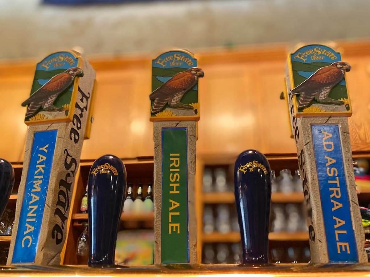 beer handle pulls at the free state brewing co. in lawrence kansas
