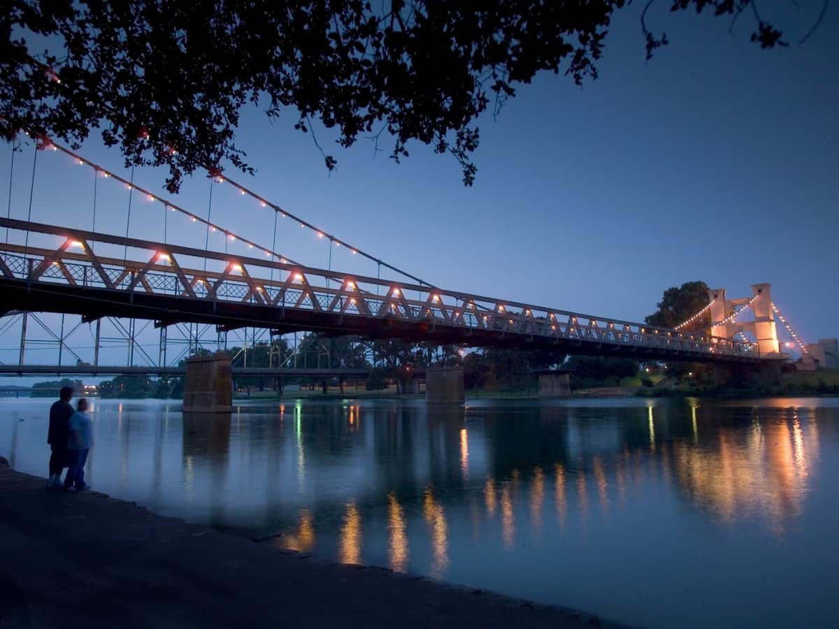 the waco suspension bridge at night