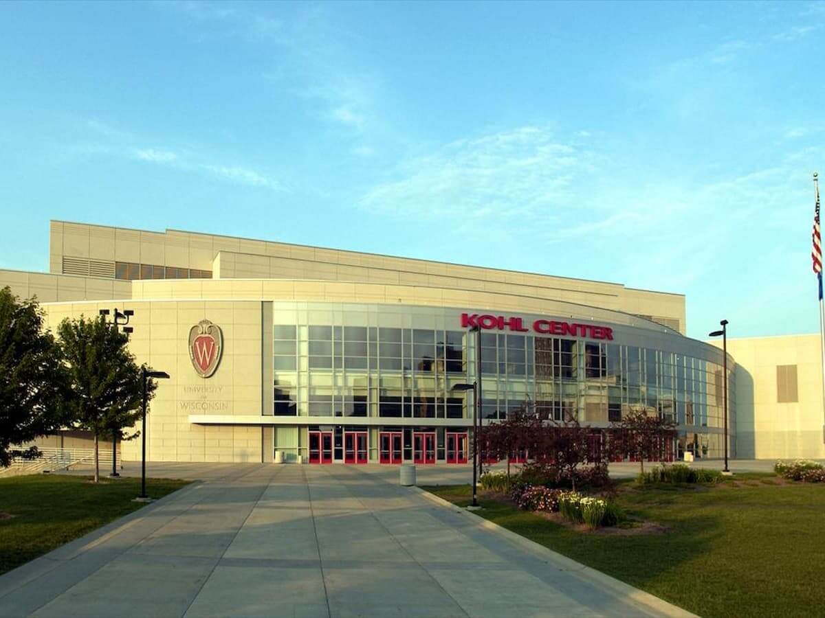 the exterior of the kohl center on the campus of the university of wisconsin-madison