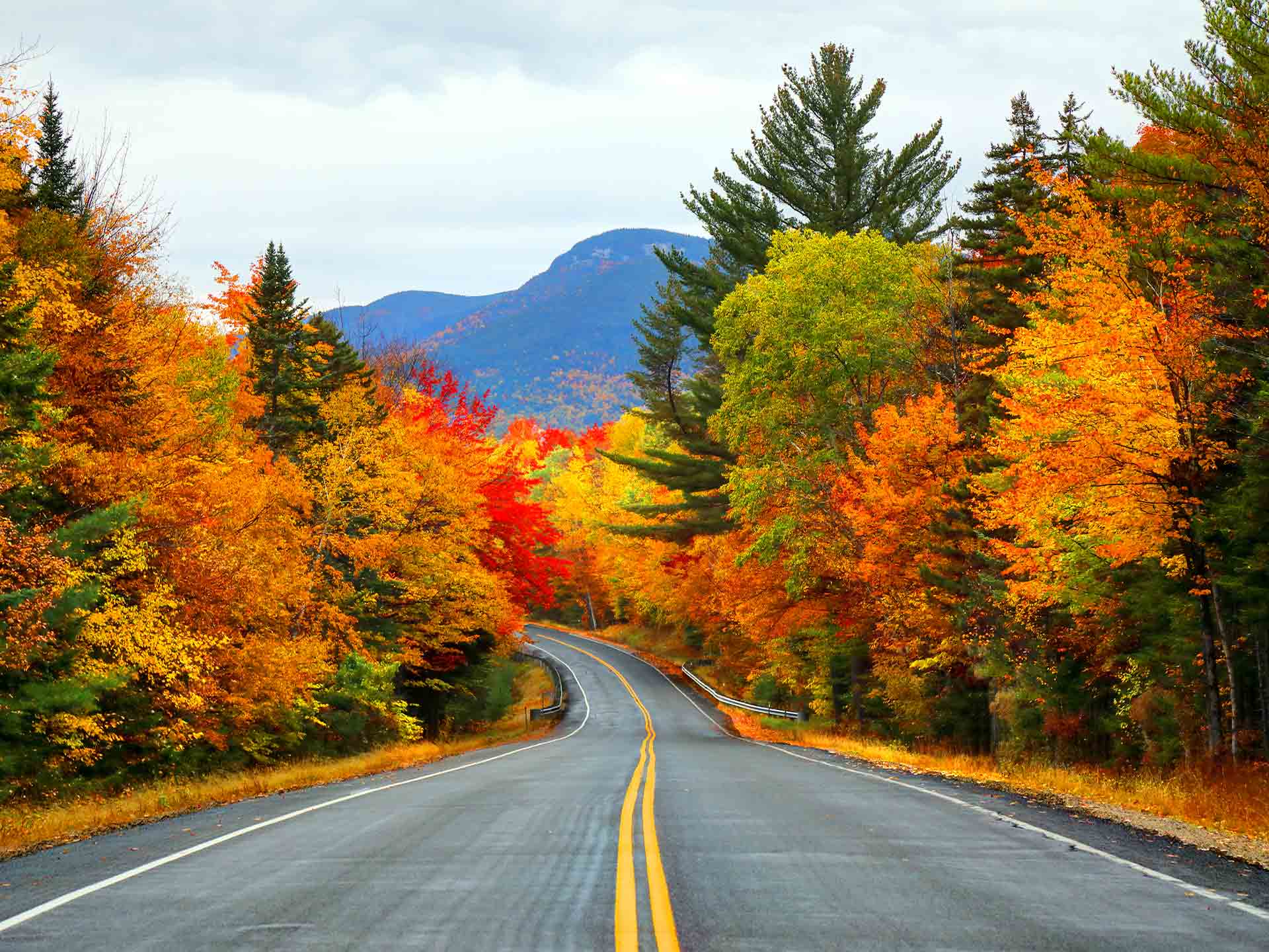 10 Captivating Fall Foliage Routes in New Hampshire