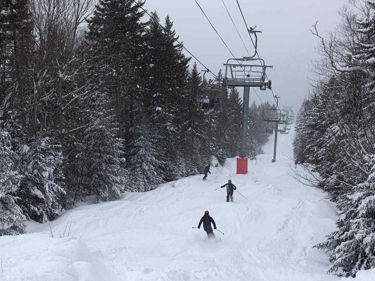 Skiing at Loon Mountain in New Hampshire