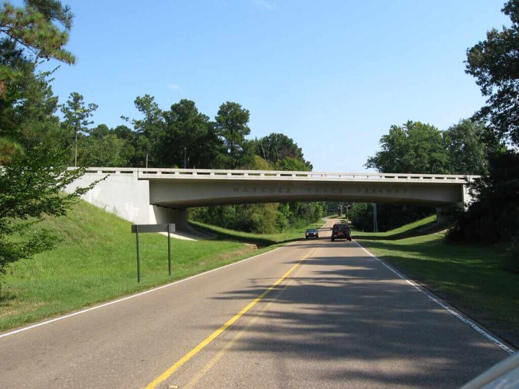 Drive the Natchez Trace Parkway