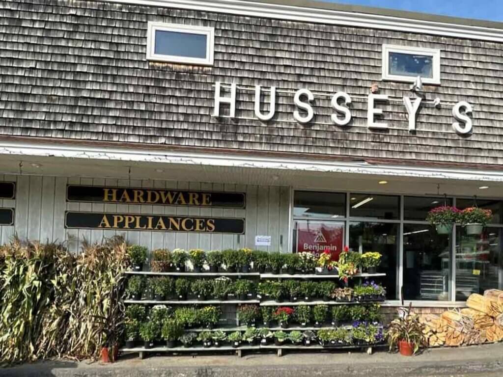 Hussey’s General Store